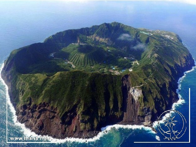 Aogashima aus der Luft