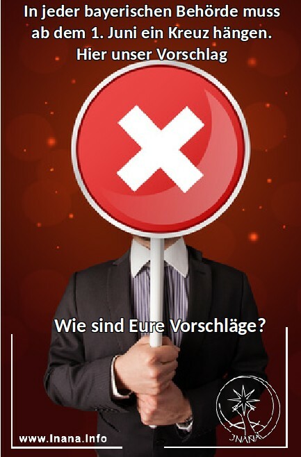 Ein Mann hält ein Schild mit einem x vor das Gesicht