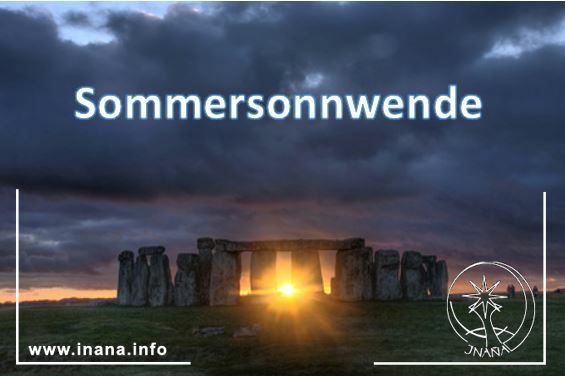 Stonehenge bei Sonnenaufgang